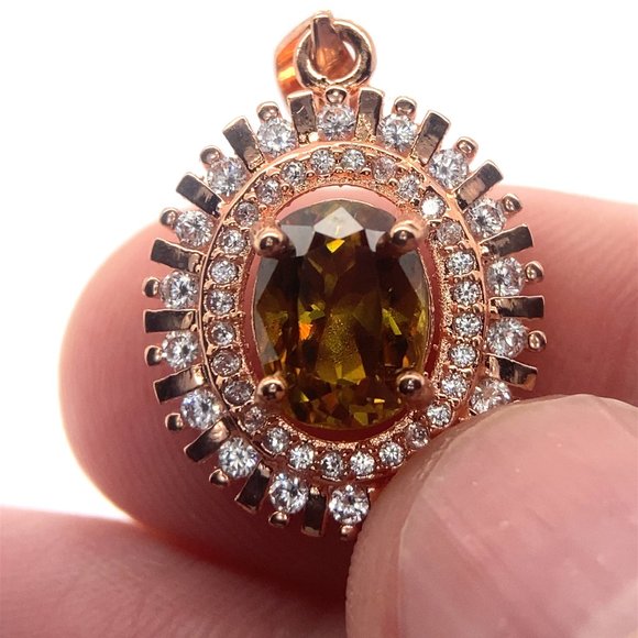Sphene 2.30ct Rose Gold Finish Solid 925 Sterling Silver Pendant